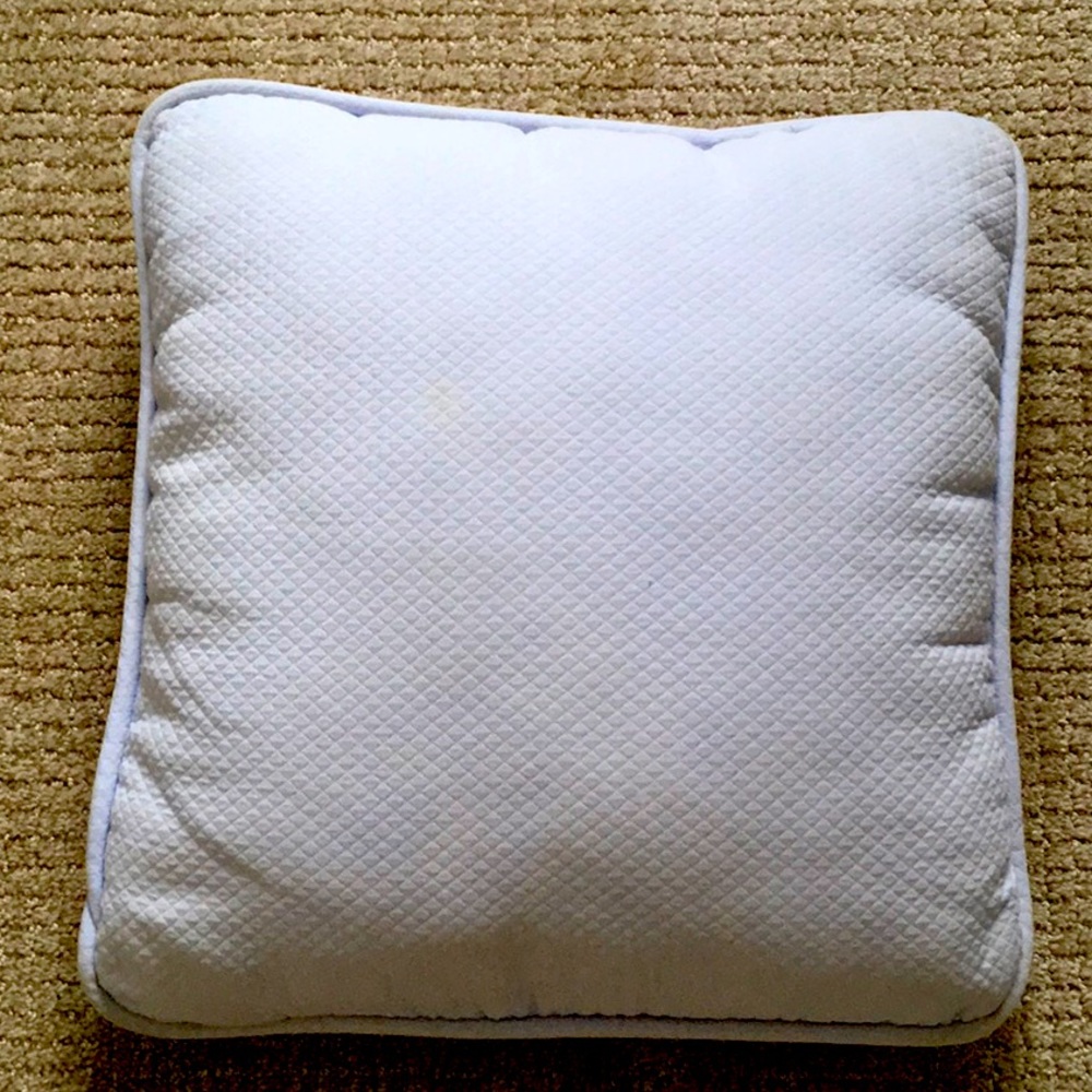 Toss pillow